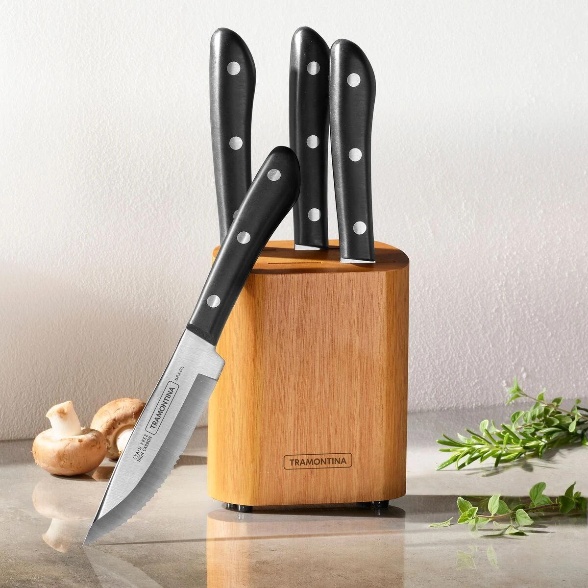Tramontina Porterhouse 4 Pc - 5 In Steak Knife Set With Hardwood Block 4 Tramontina Porterhouse 4 Pc - 5 In Steak Knife Set With Hardwood Block - Image 2