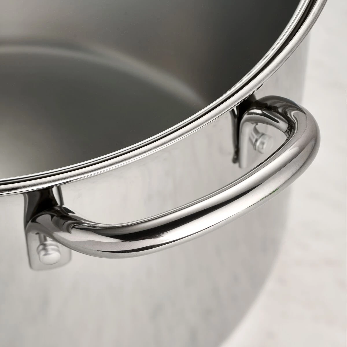 Tramontina 12 Qt Covered Stainless Steel Stock Pot 7 Tramontina 12 Qt Covered Stainless Steel Stock Pot - Image 5
