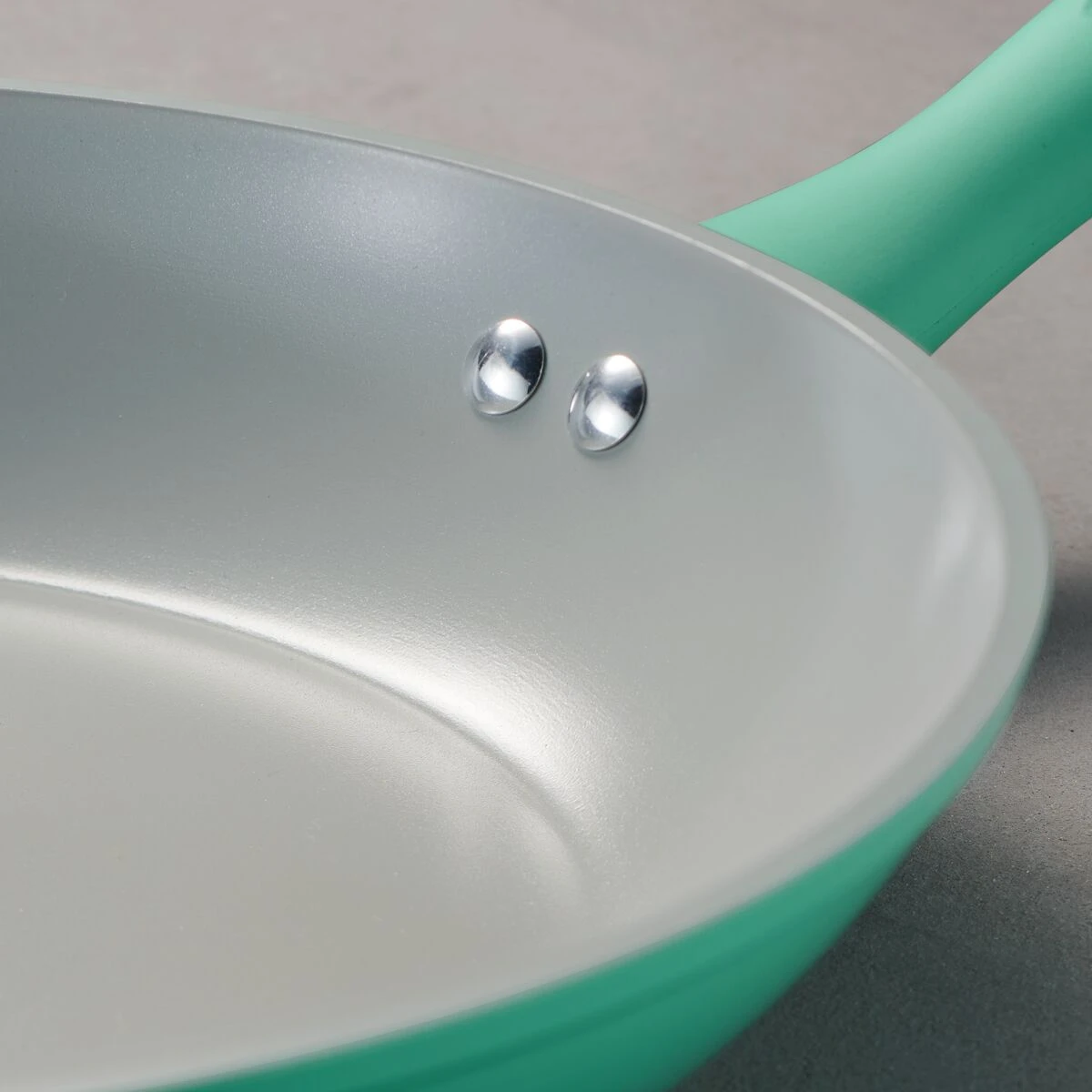 Tramontina 2 Pk 10 In And 12 In Aluminum Saute Pans Teal 8 Tramontina 2 Pk 10 In And 12 In Aluminum Saute Pans Teal - Image 6