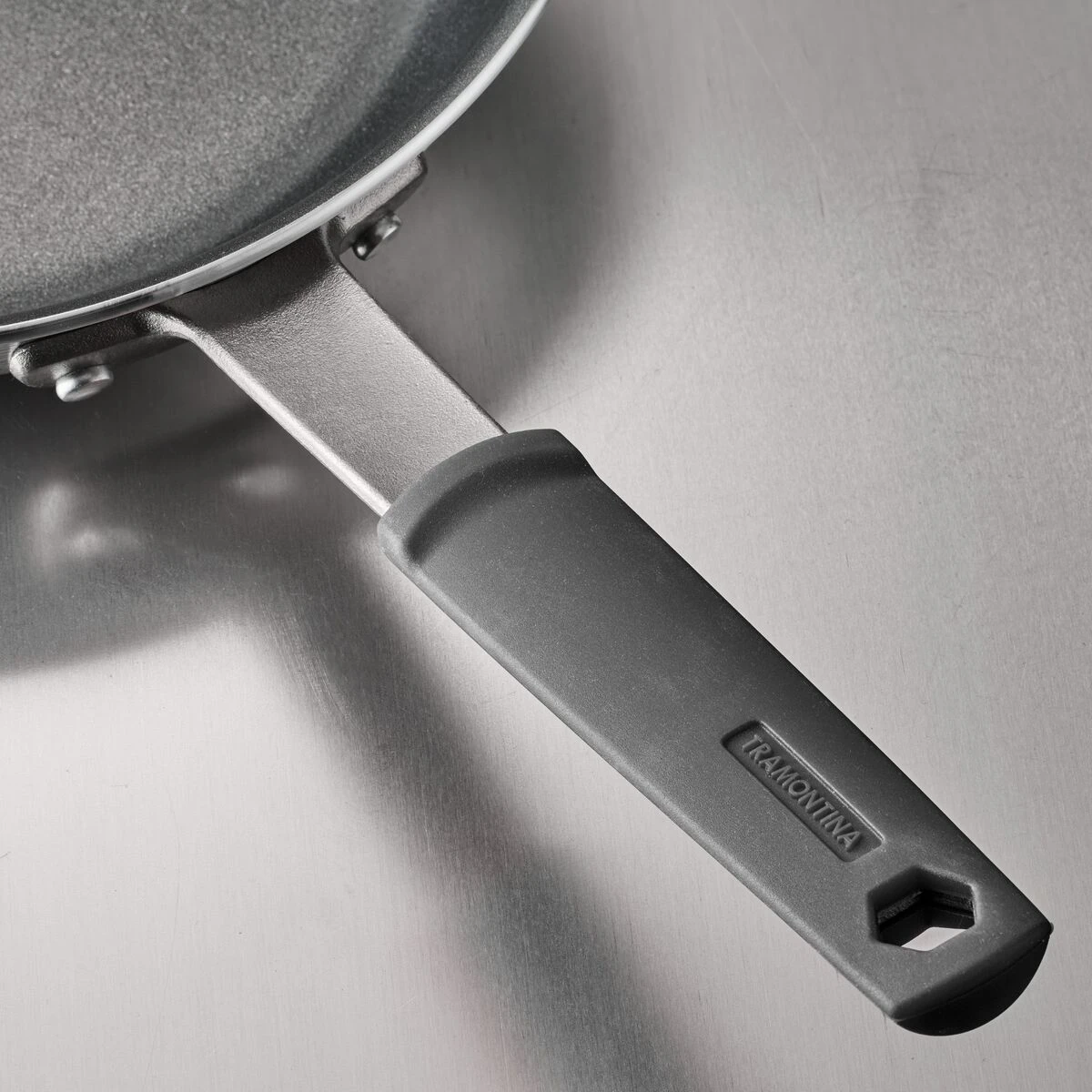 Tramontina PRO Fusion 8 In Aluminum Nonstick Fry Pan - Satin 7 Tramontina PRO Fusion 8 In Aluminum Nonstick Fry Pan - Satin - Image 5