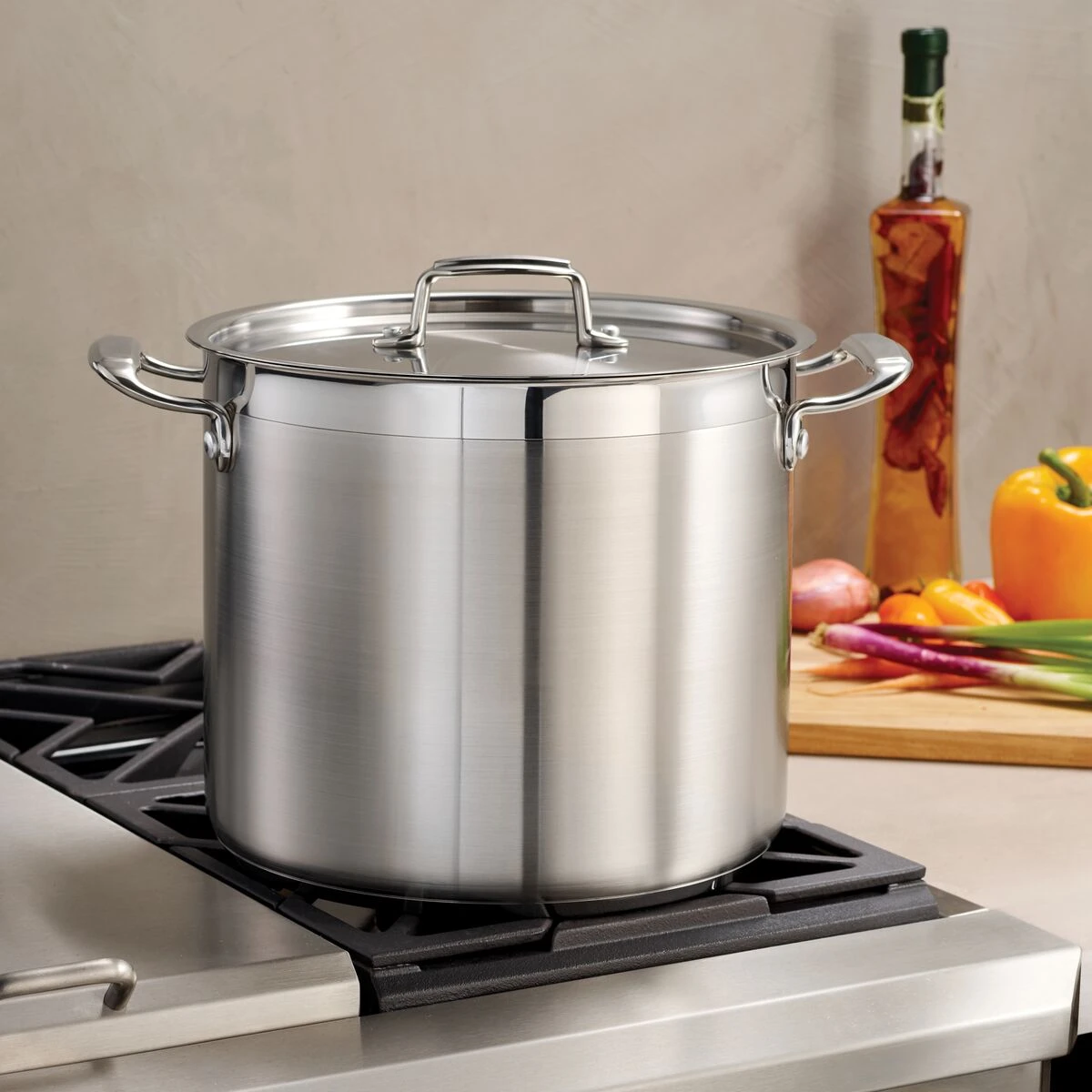 Tramontina 12 Qt Stainless Steel Covered Stock Pot 8 Tramontina 12 Qt Stainless Steel Covered Stock Pot - Image 6