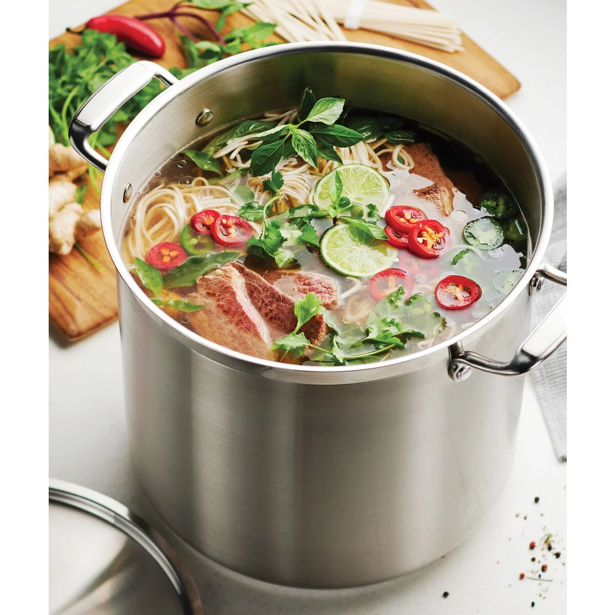 Tramontina 20 Qt Stainless Steel Covered Stock Pot 3 Tramontina 20 Qt Stainless Steel Covered Stock Pot