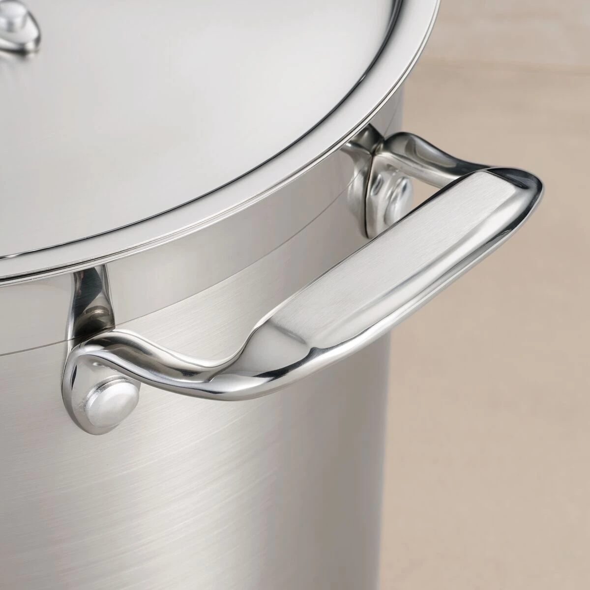 Tramontina 24 Qt Stainless Steel Covered Stock Pot 8 Tramontina 24 Qt Stainless Steel Covered Stock Pot - Image 6