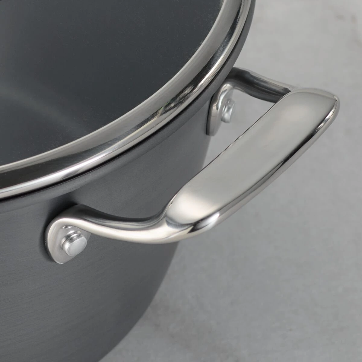 Tramontina Gourmet 5 Qt Hard Anodized Aluminum Nonstick Dutch Oven 5 Tramontina Gourmet 5 Qt Hard Anodized Aluminum Nonstick Dutch Oven - Image 3