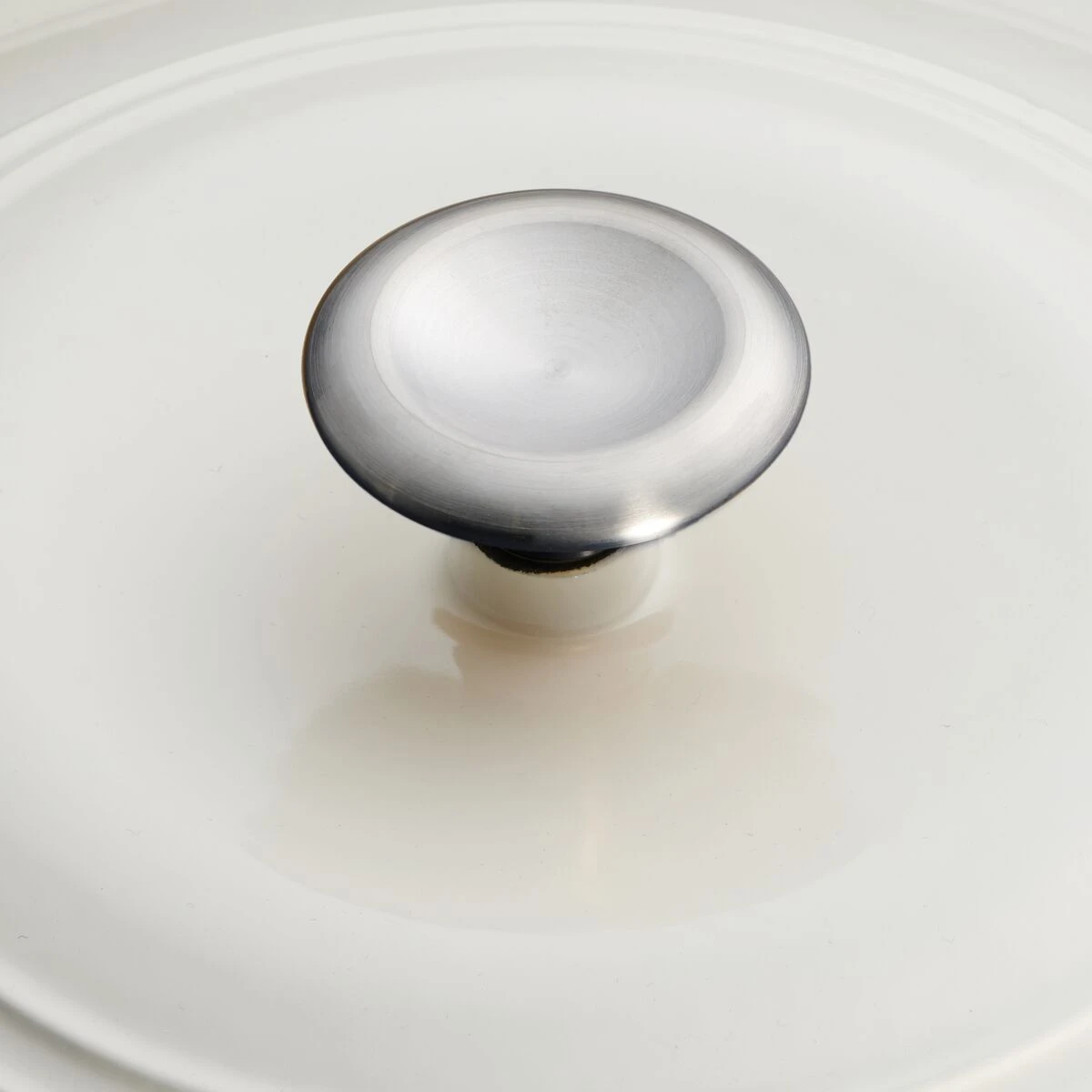 Tramontina 7 Qt Enameled Cast Iron Covered Tall Round Dutch Oven - Latte 7 Tramontina 7 Qt Enameled Cast Iron Covered Tall Round Dutch Oven - Latte - Image 5