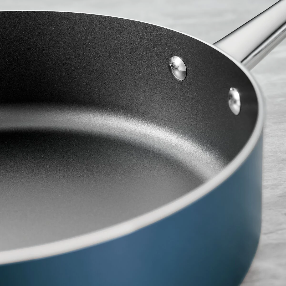 Tramontina 11 Pc Nonstick Cookware Set- Blue 5 Tramontina 11 Pc Nonstick Cookware Set- Blue - Image 3