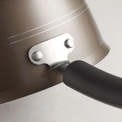 Tramontina Sicilia 4.5 Qt Aluminum Nonstick Covered Chef''s Pan - Hazelnut 14 Tramontina Sicilia 4.5 Qt Aluminum Nonstick Covered Chef''s Pan - Hazelnut -Tramontina 80149050IXM005G