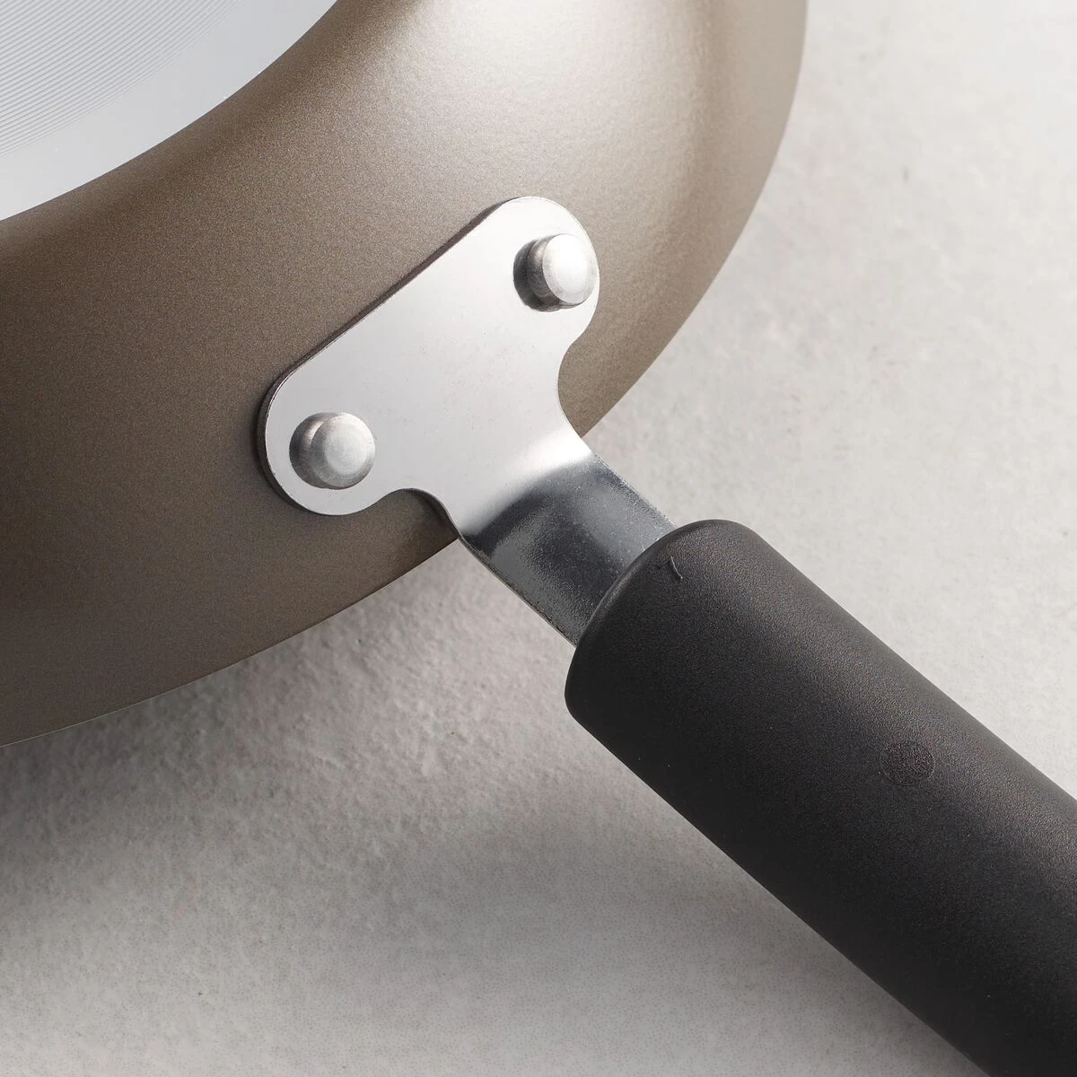 Tramontina Sicilia 8 Pc Aluminum Nonstick Cookware Set - Hazelnut 7 Tramontina Sicilia 8 Pc Aluminum Nonstick Cookware Set - Hazelnut - Image 5