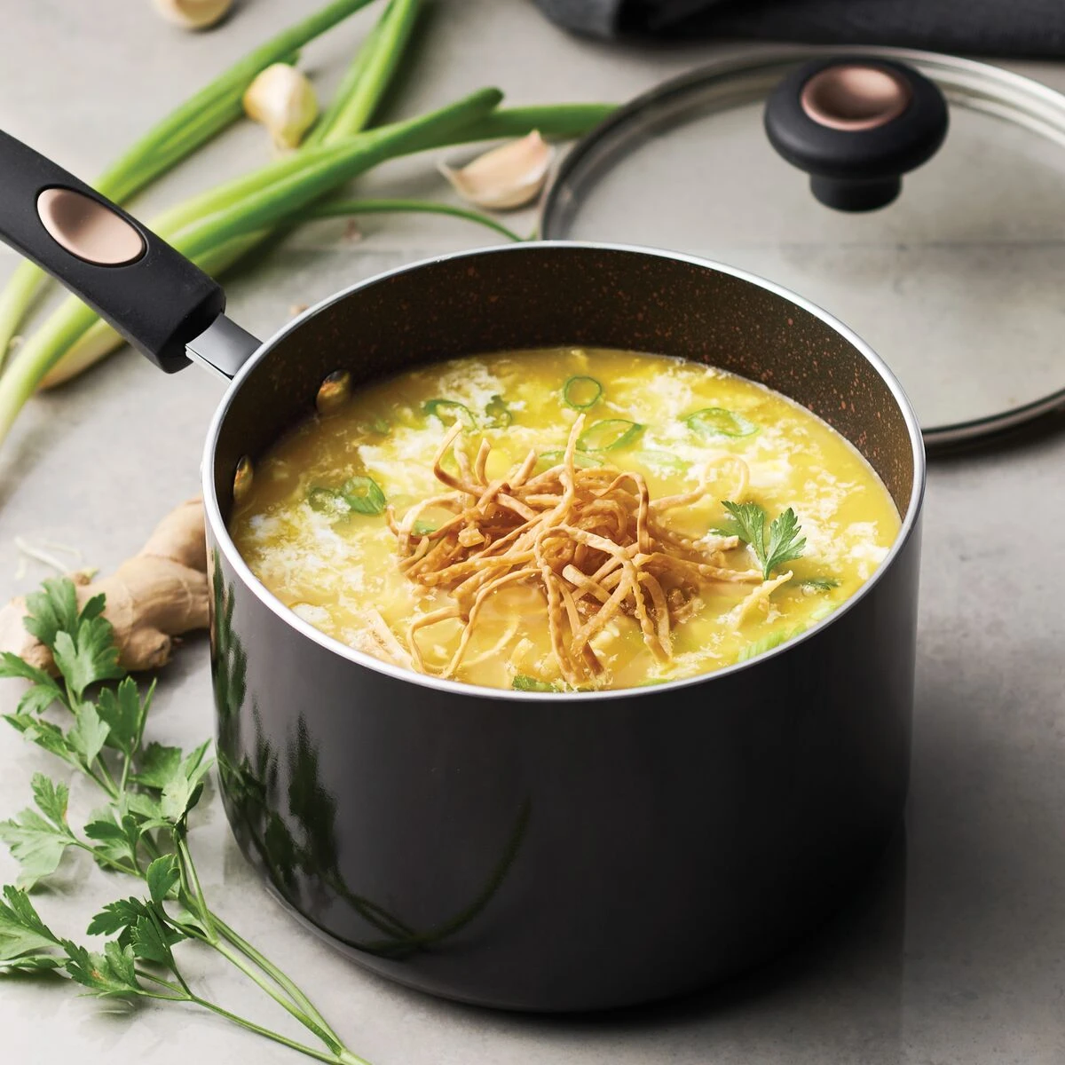 Tramontina "Pots & Pans" 3 Qt Aluminum Nonstick Covered Sauce Pan 3 Tramontina "Pots & Pans" 3 Qt Aluminum Nonstick Covered Sauce Pan