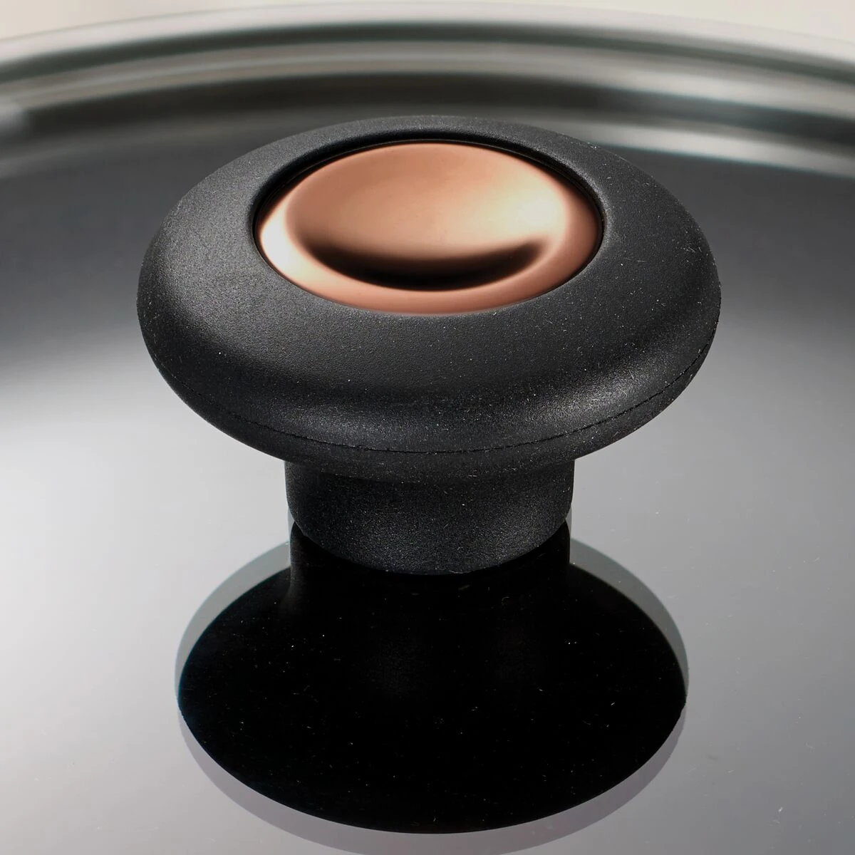 Tramontina "Pots & Pans" 5 Qt Aluminum Nonstick Covered Dutch Oven 7 Tramontina "Pots & Pans" 5 Qt Aluminum Nonstick Covered Dutch Oven - Image 5