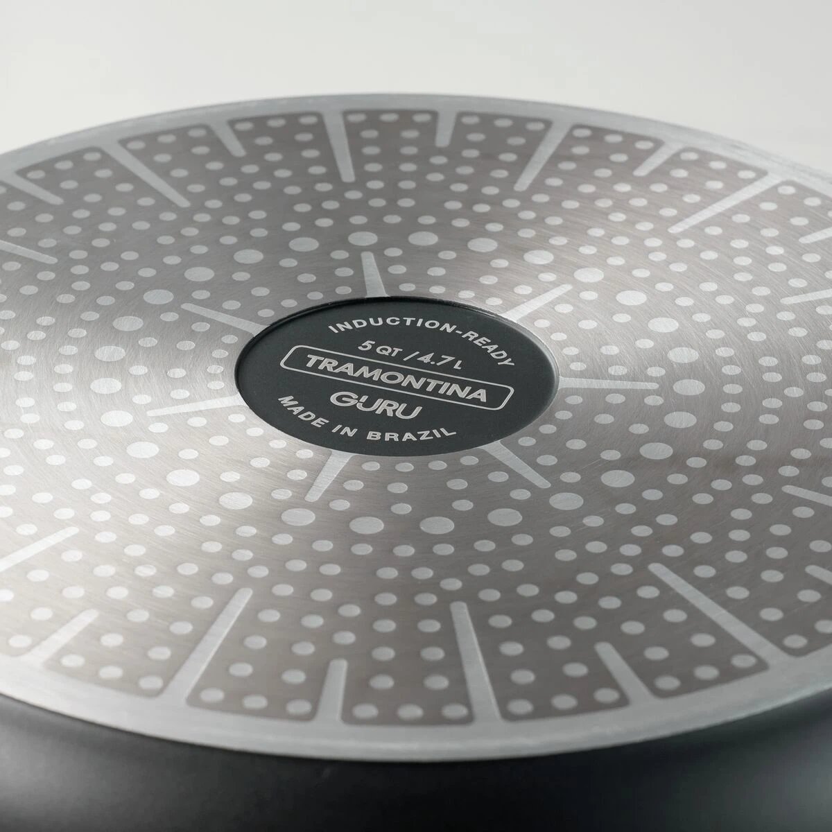 Tramontina Guru 5 Qt Ceramic Nonstick Covered Dutch Oven 7 Tramontina Guru 5 Qt Ceramic Nonstick Covered Dutch Oven - Image 5