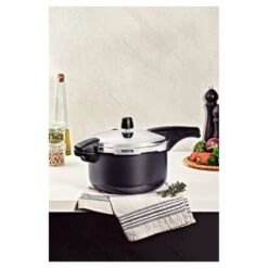 Olla De Presión Tramontina Vancouver 4.5 L Color Negro 7 Olla De Presión Tramontina Vancouver 4.5 L Color Negro -Tramontina image 67d7b1c8380746efad7a898e32acde04
